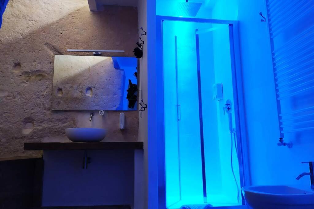 マテーラ Fornaci 46 Sassi Con Idromassaggioヴィラ エクステリア 写真